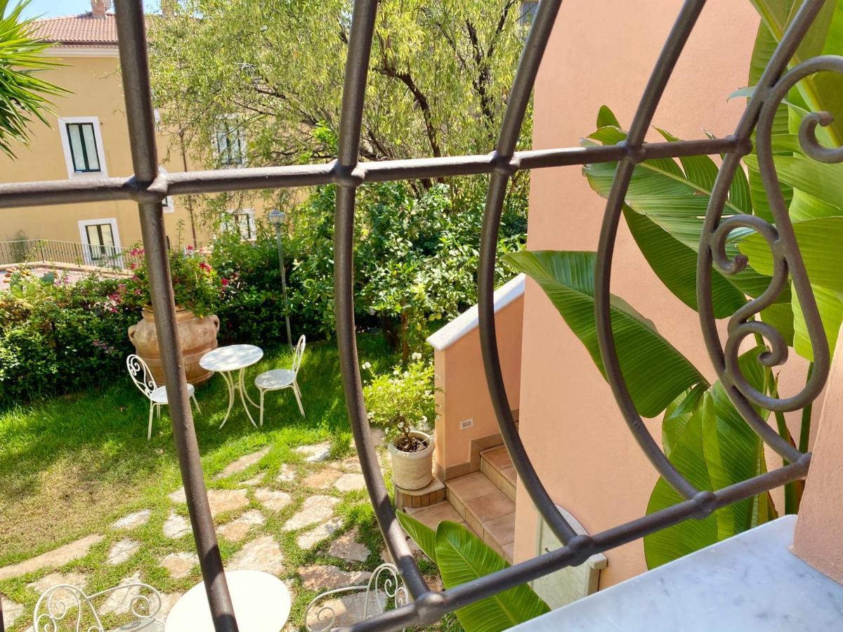 La Casa Di Paolo Casa Di Charme 2*