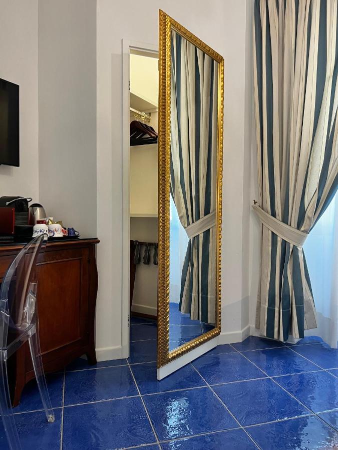 Guest house La Casa Di Paolo Casa Di Charme Marina di Camerota